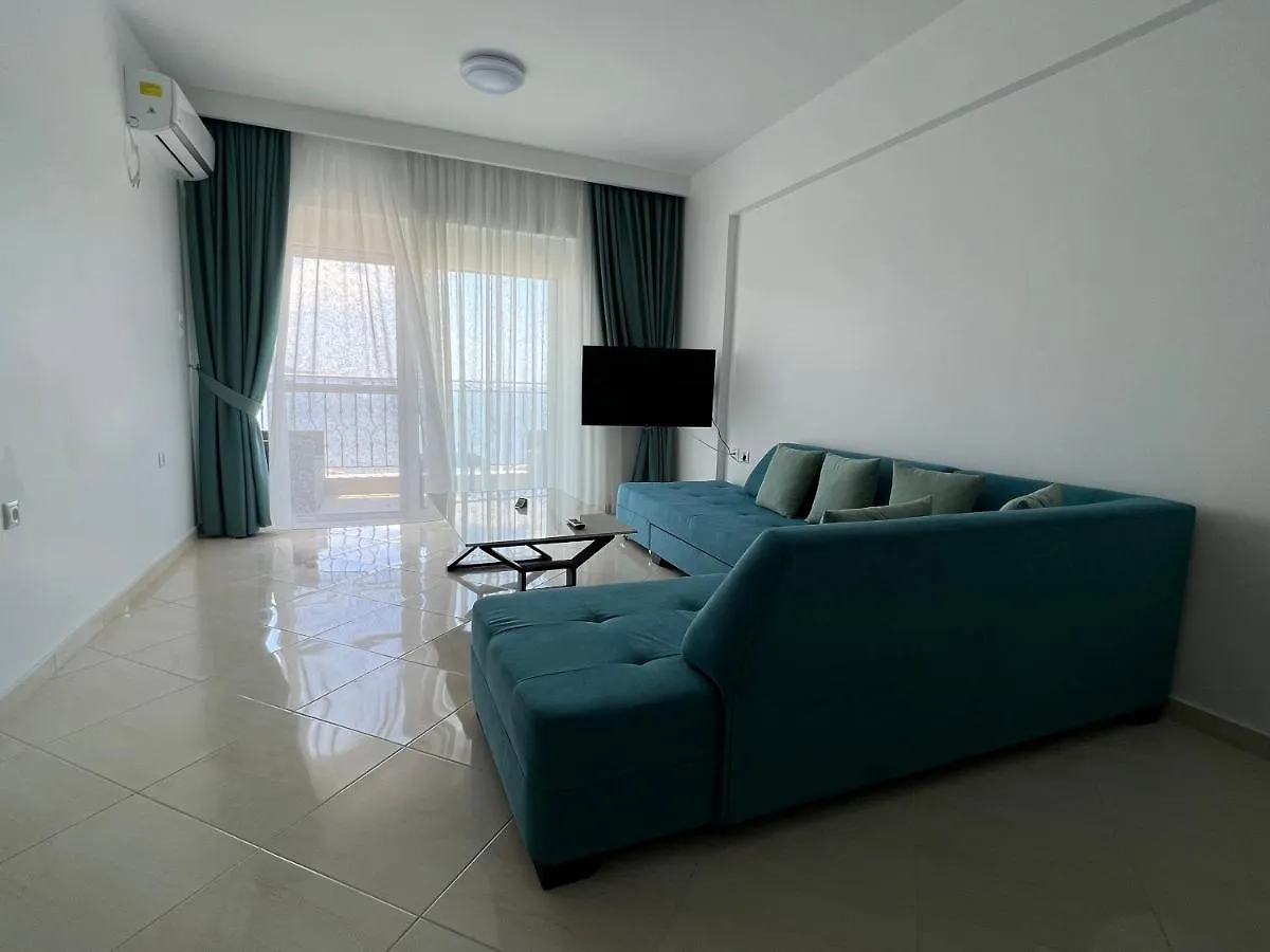 Paradise Apartment Sarandë 0*,  Albania